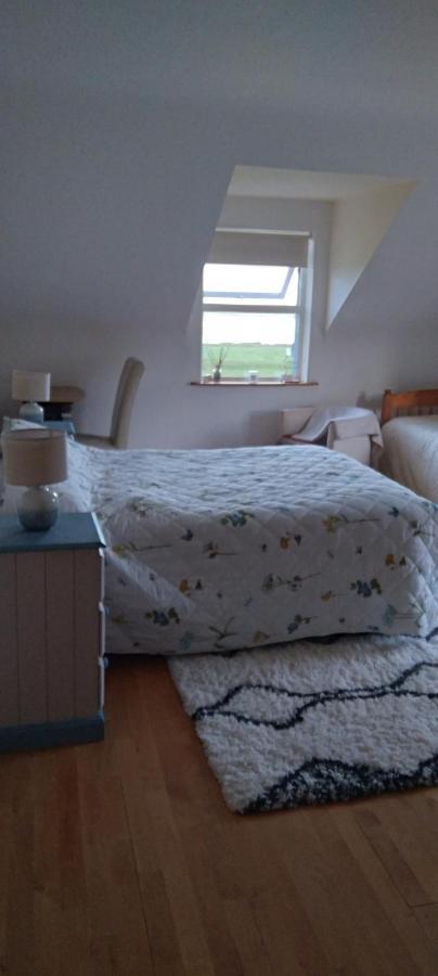 Sea View Room.. Castlemagee Екстериор снимка